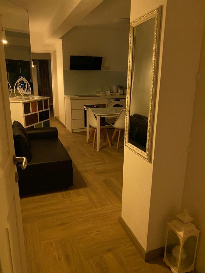 Lovely Apartment Near Beach Flic en Flac Екстер'єр фото